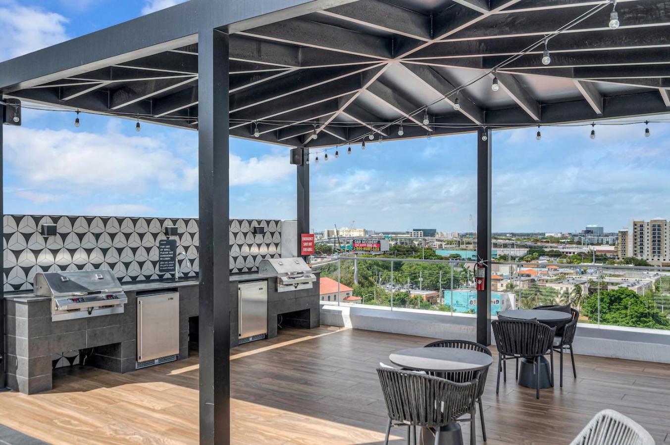 Appartamento Beautiful Unit In Downtown Miami With Free Parking Esterno foto