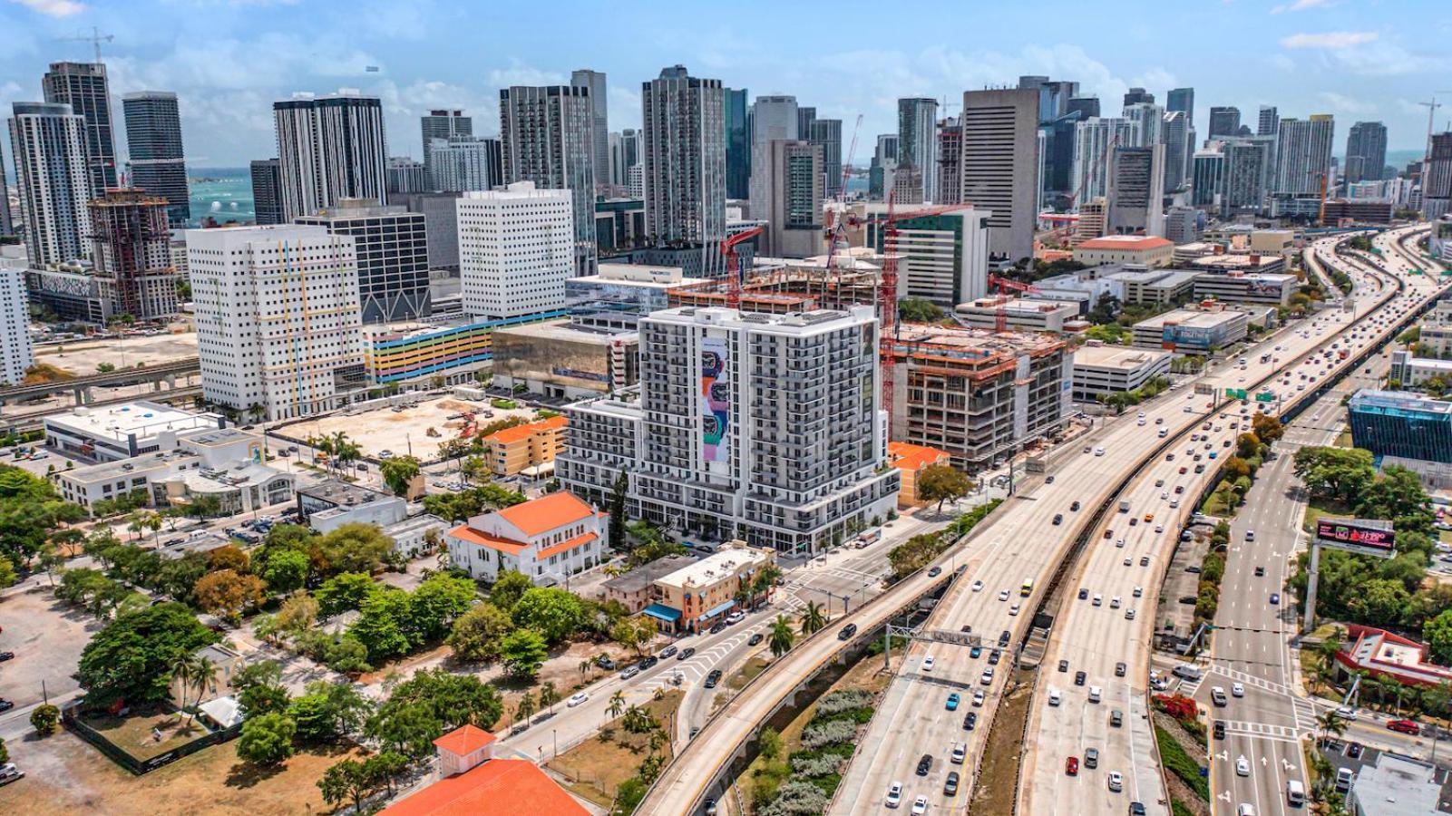 Appartamento Beautiful Unit In Downtown Miami With Free Parking Esterno foto