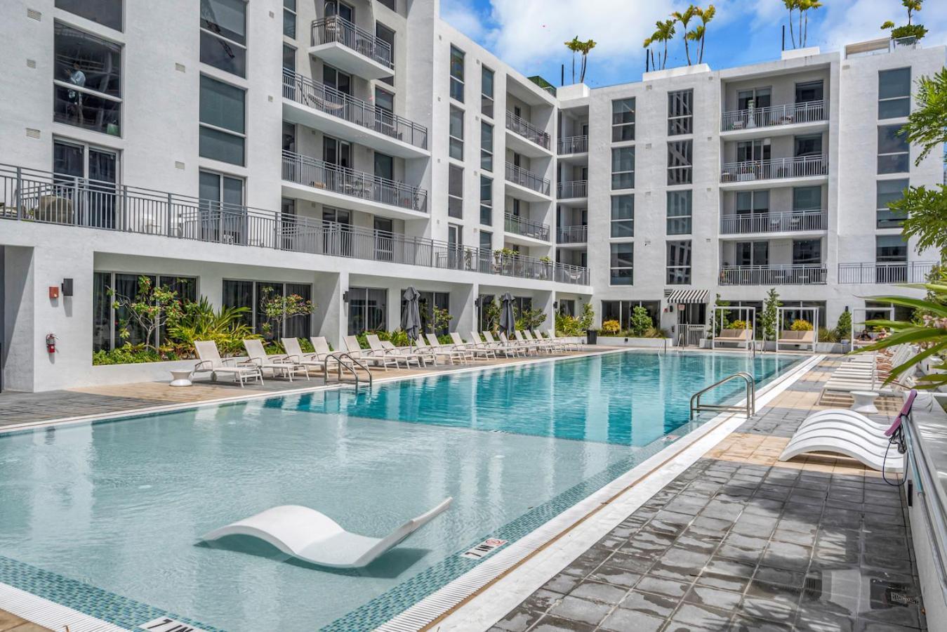 Appartamento Beautiful Unit In Downtown Miami With Free Parking Esterno foto