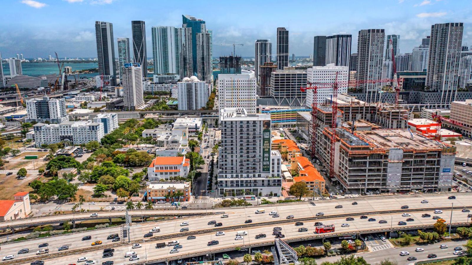 Appartamento Beautiful Unit In Downtown Miami With Free Parking Esterno foto