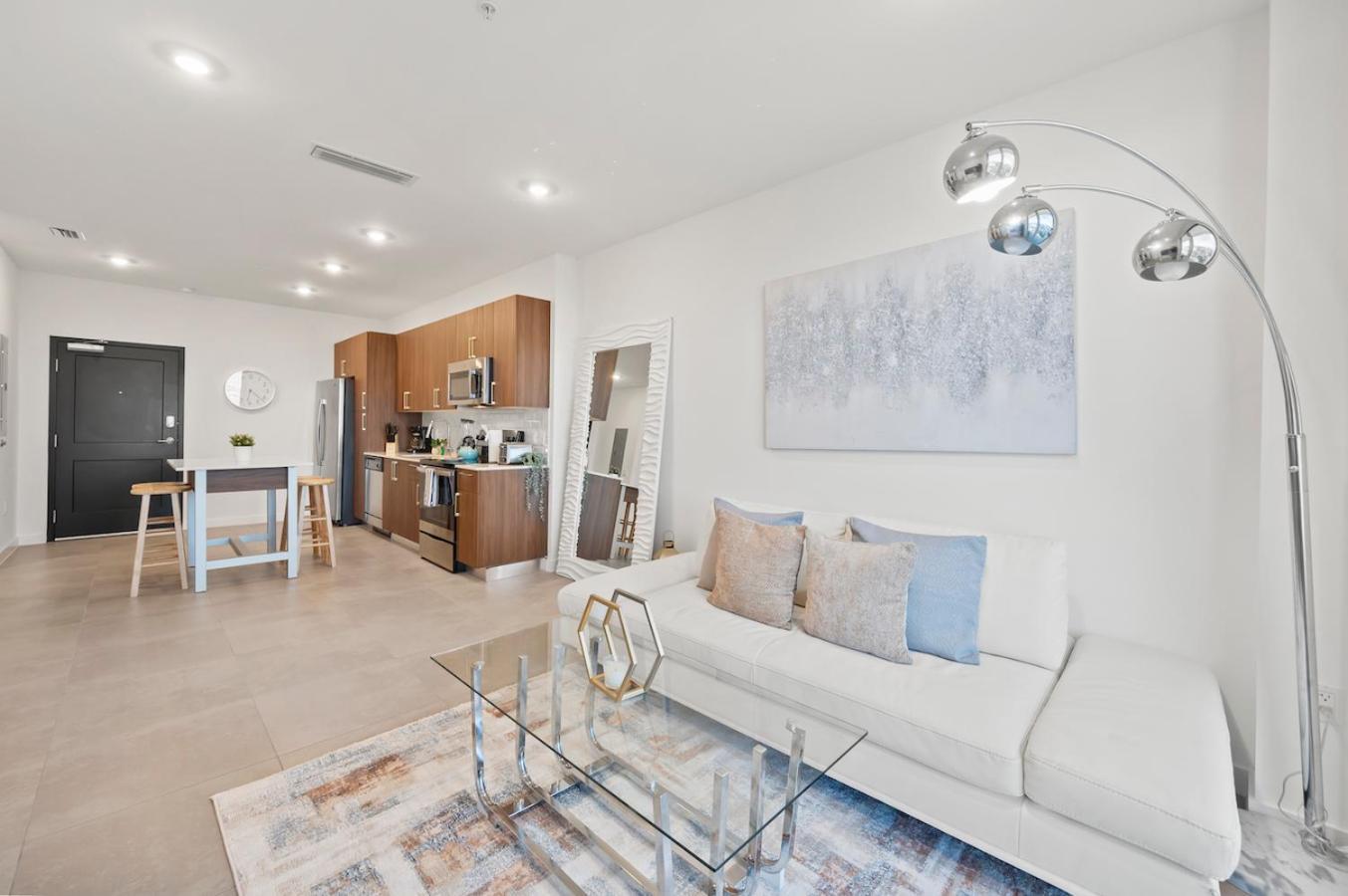 Appartamento Beautiful Unit In Downtown Miami With Free Parking Esterno foto